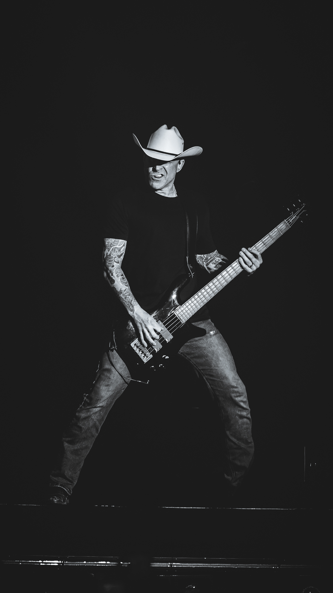 Mastering Black and White Techniques in Live Music Photography London